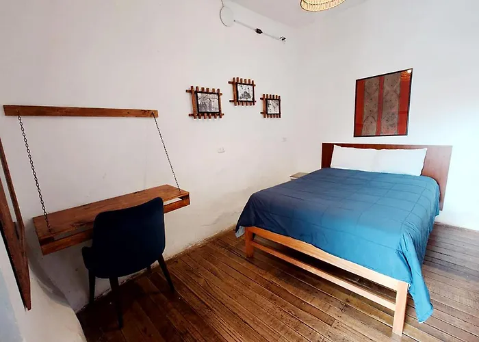 Intro Hostels Cusco