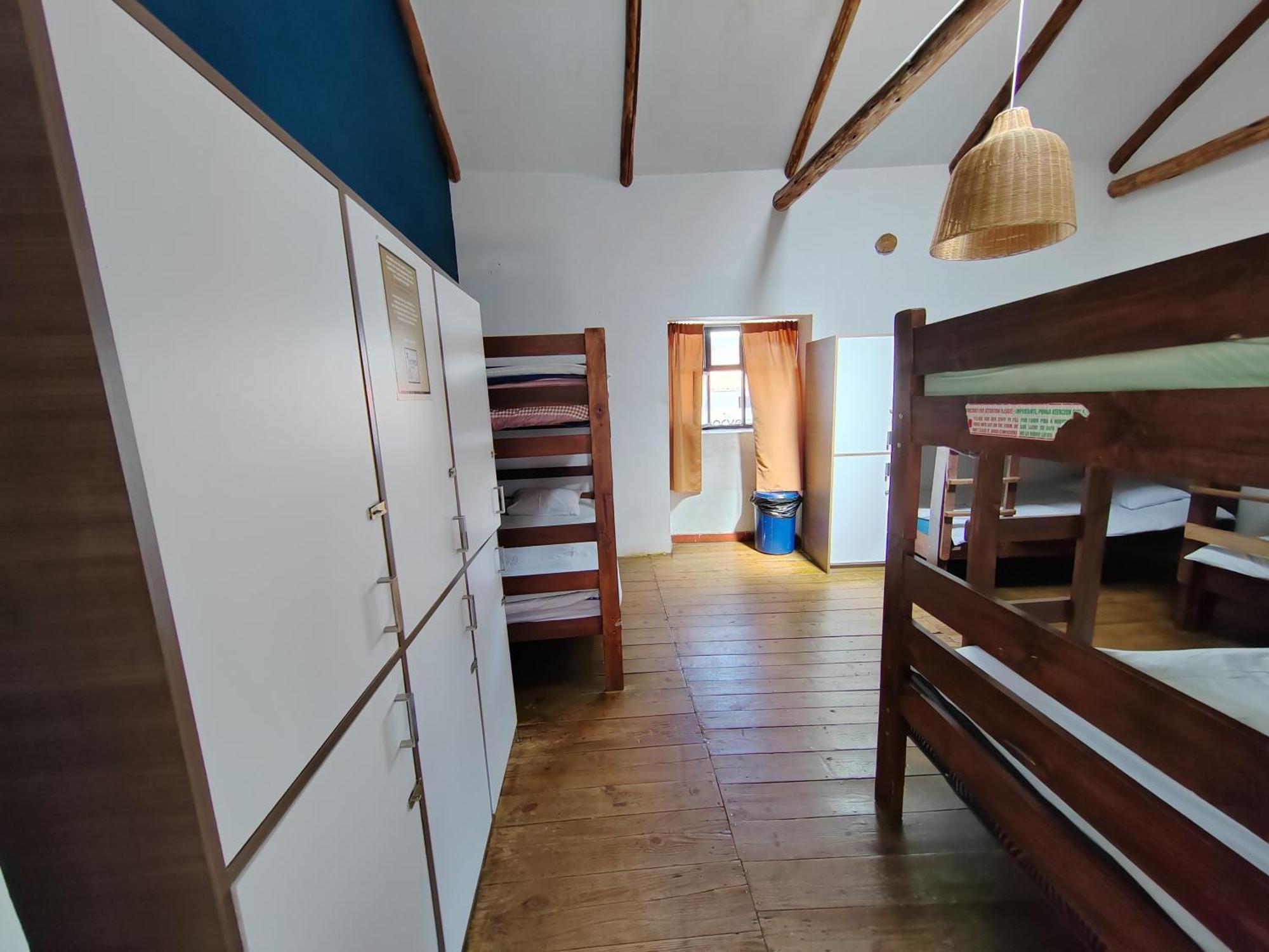 Intro Hostal
