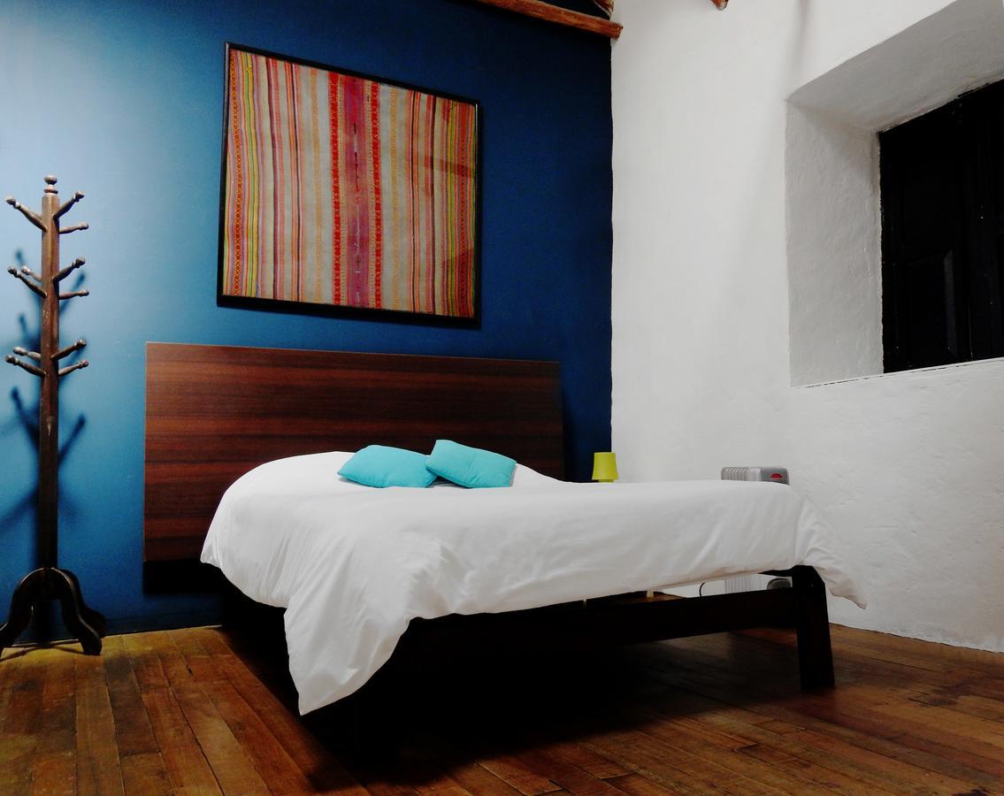 Auberge de jeunesse Intro