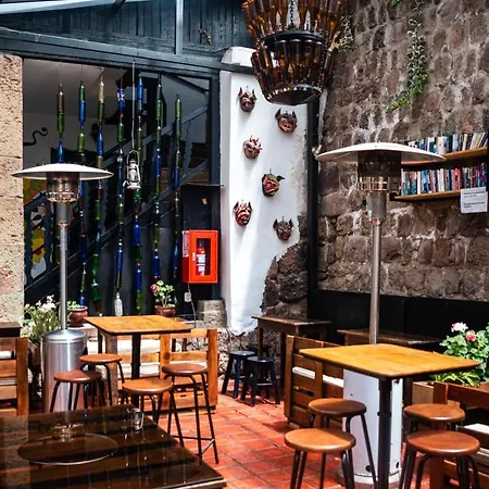 Intro Hostels Cusco Exterior photo