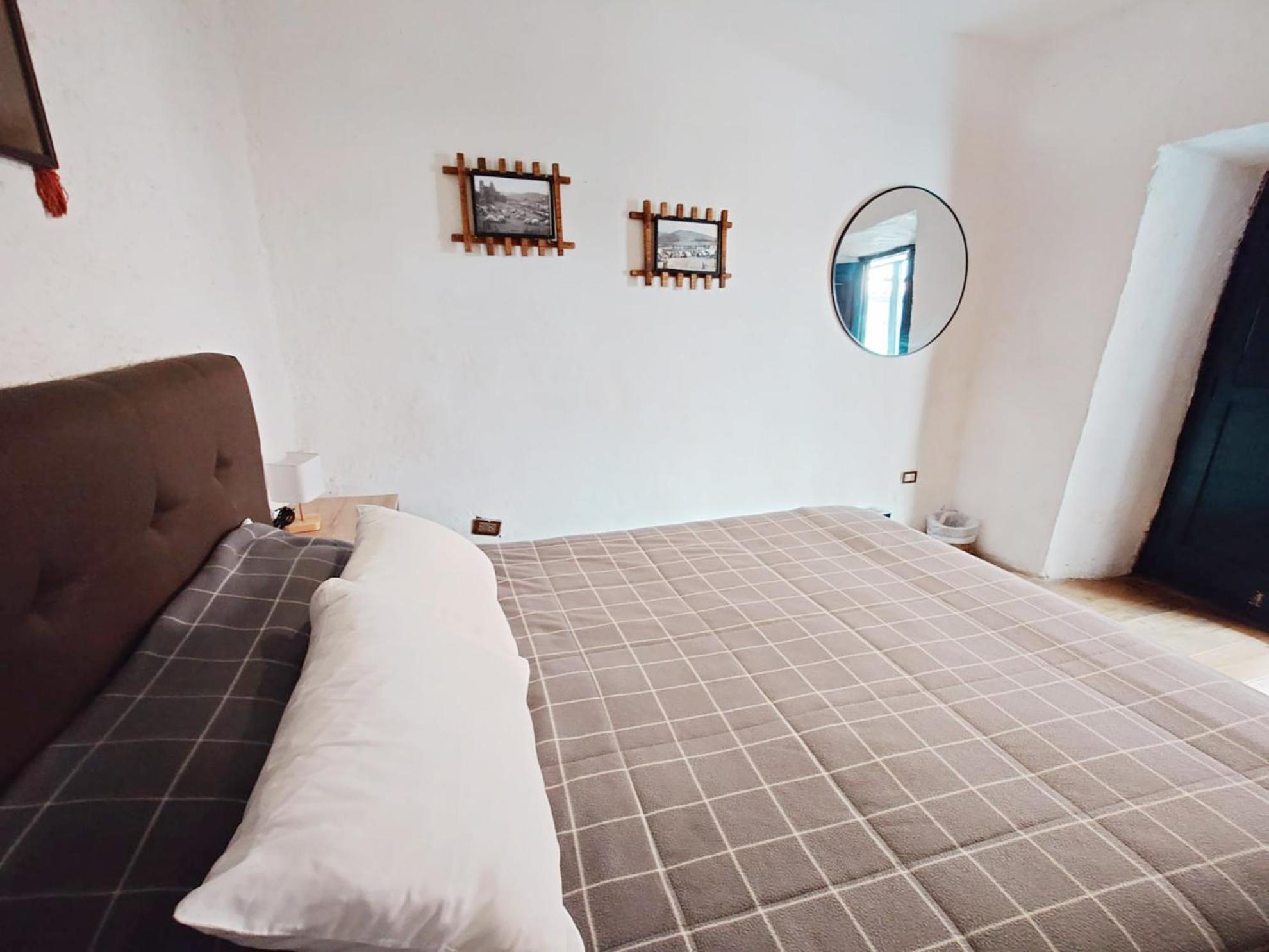 Intro Hostel *